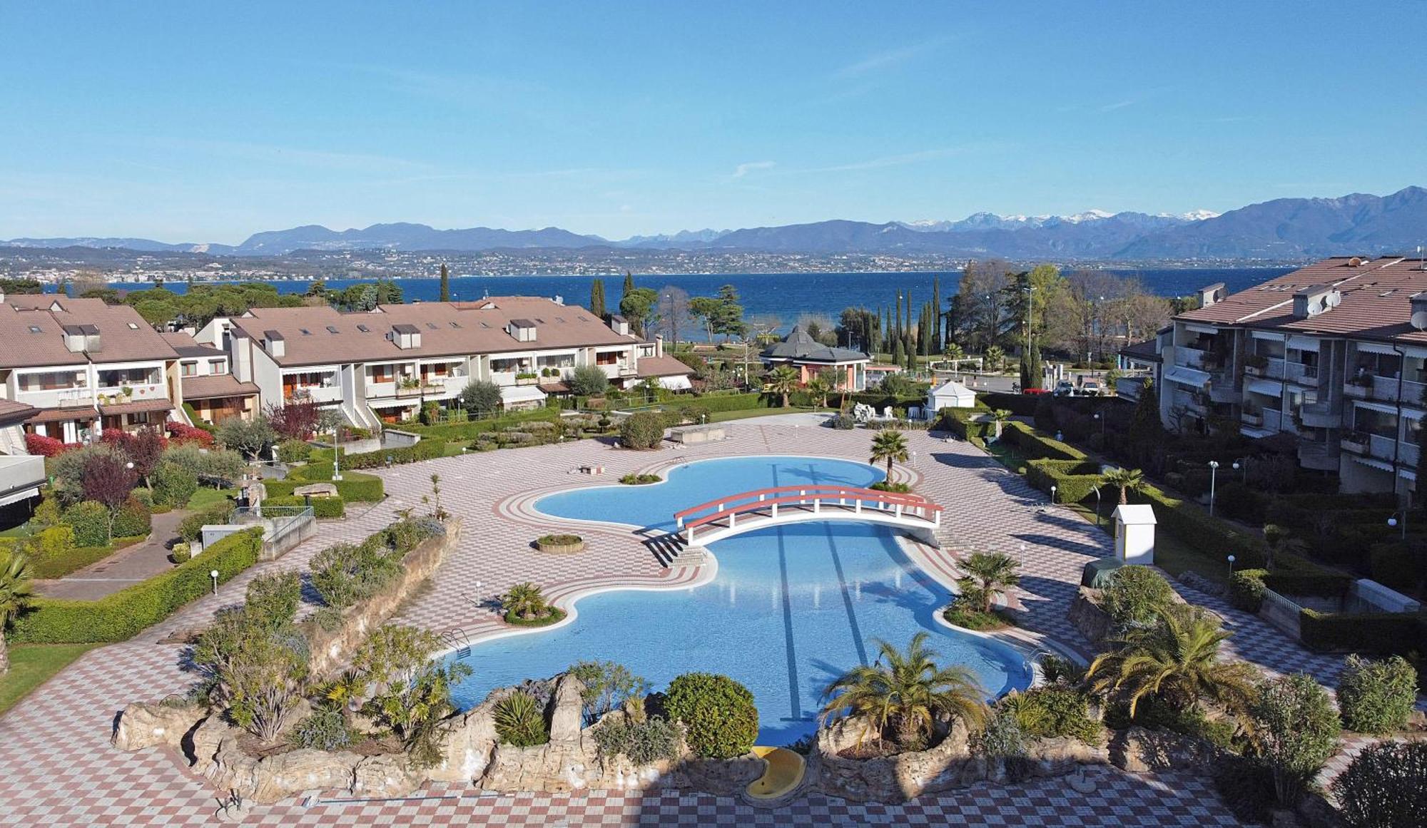 I Ciliegi 1-09 Con Piscina By Wonderful Italy Lejlighed Desenzano del Garda Eksteriør billede